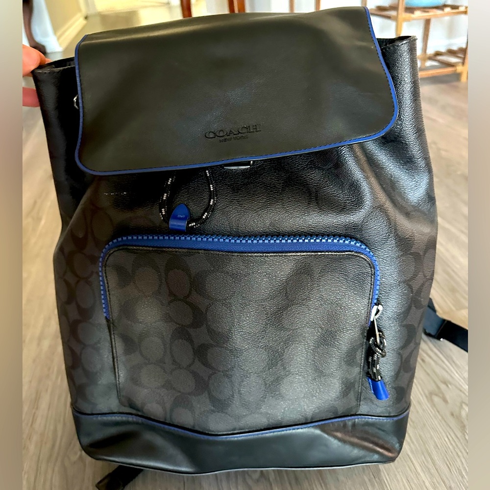Coach backpack in signature canvas